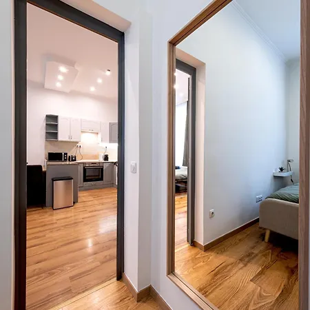 Apartament Downtown Comfort *