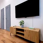 شقة Downtown Comfort